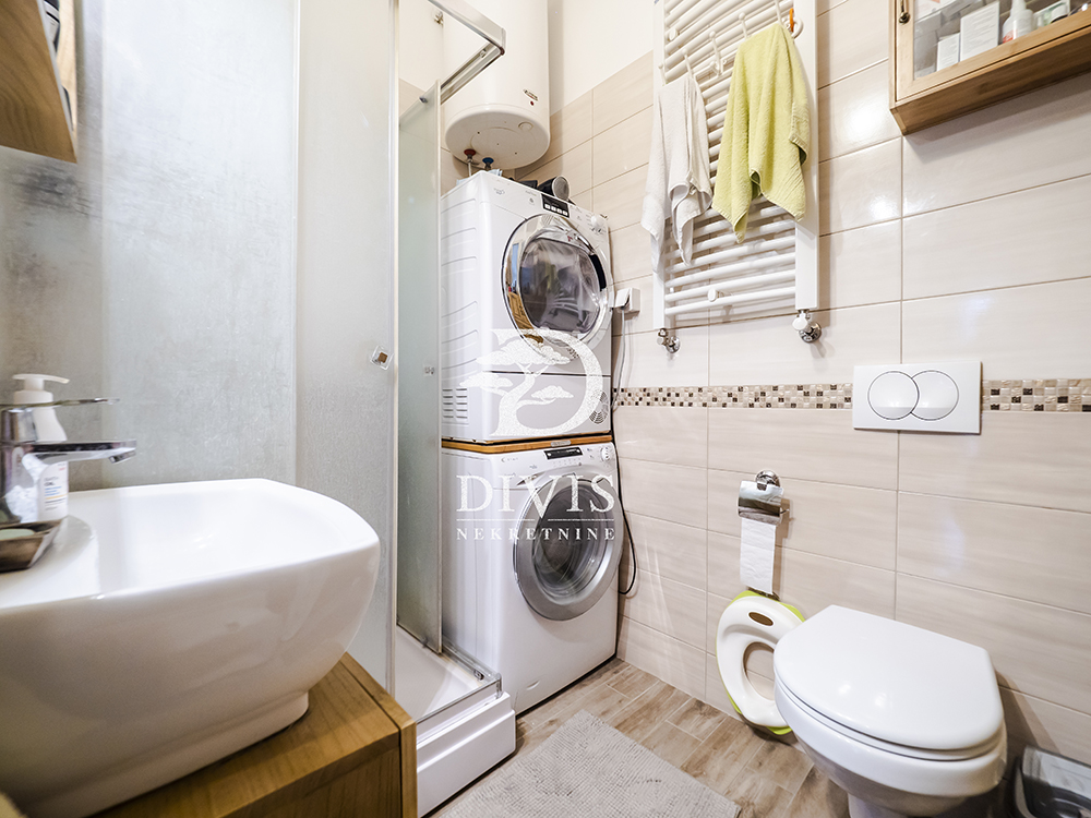 Slika 0 - Hadži Melentijeva, Dvosoban stan na prodaju, 58m2, 232.000€